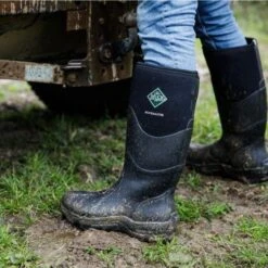 Muck Boots Mens Womens Muck Master Neoprene Wellies Rain Boots - Black -Fashion Shoe Store MuckBoots MuckMasterTall Black 8 32