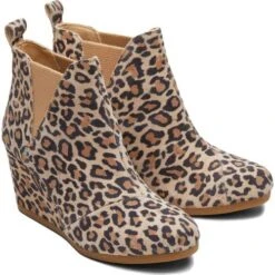 Toms Womens Kelsey Boots - Desert Tan Leopard -Fashion Shoe Store Toms KelseyBootie DesertTanLeo 3 9