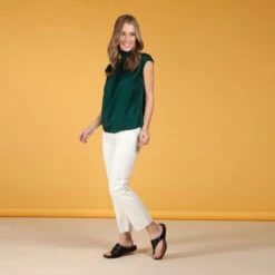 Strive Womens Capri Orthotic Sandals - Black -Fashion Shoe Store capri black ls 17