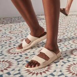 Ecco Womens 2nd Cozmo Adjustable Slide Sandal - Limestone -Fashion Shoe Store mo206823 02378 Limestone 2770018